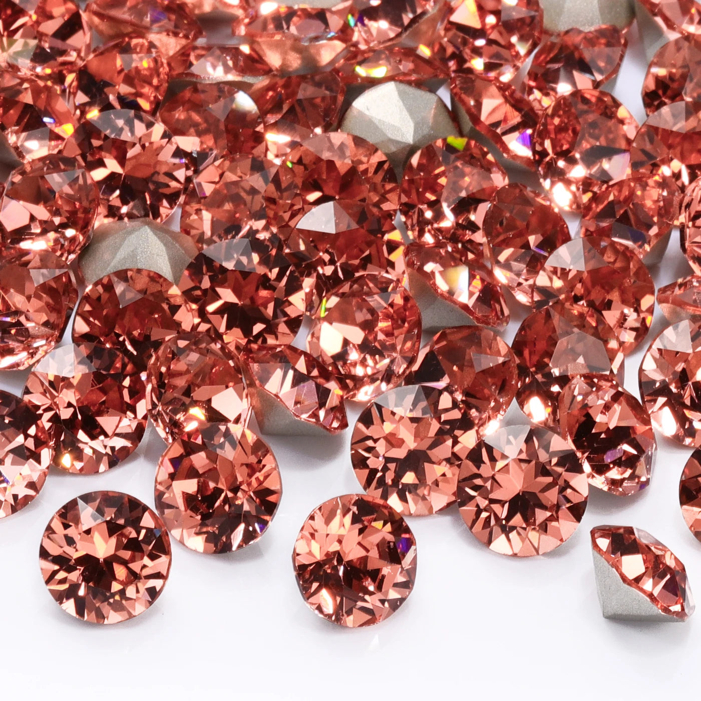 QIYI 2024 Fashion Wholesale Clear Colors Shimmer Luxury Top Quality K9 XIRIUS Chaton Pointback Rhinestone for DIY Garments