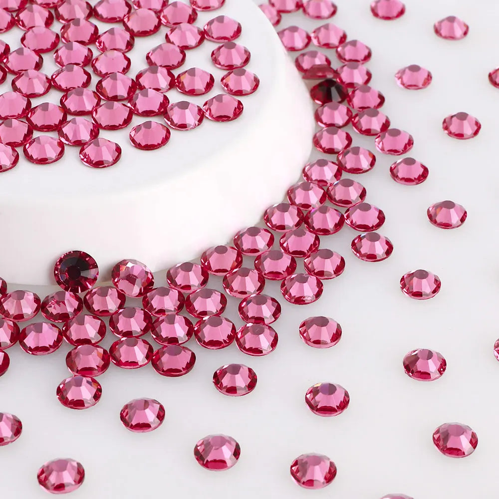 Wholesale Custom Christmas Crystal AB Brown Red Green Rhinestones Hotfix Glass Cristal Rhinestone for Clothes Accessories
