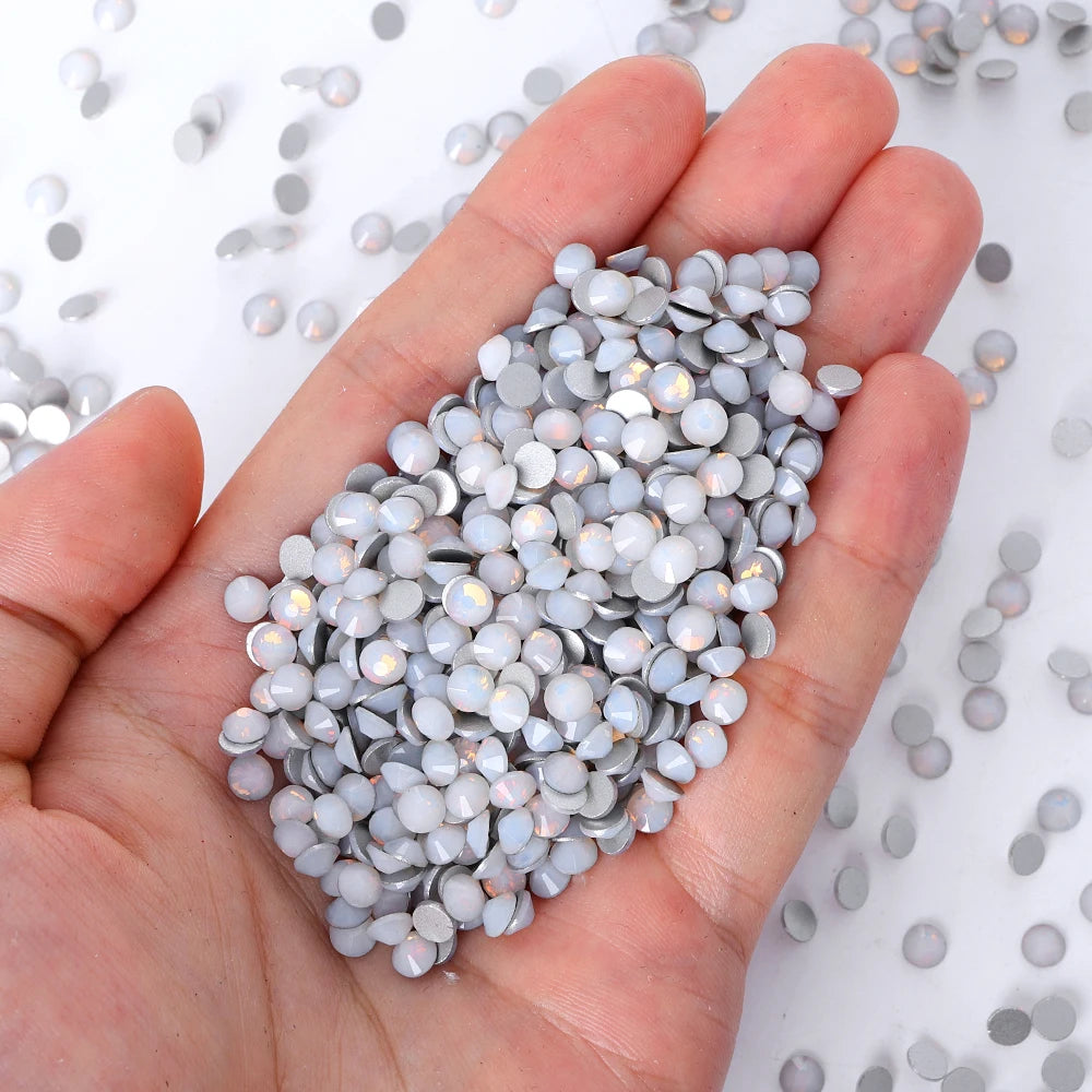 Wholesale Bling Bling Ss3 Ss50 Non Hotfix Brown Glass Rhinestones Nail Rhinestone for Nail Art Decoration
