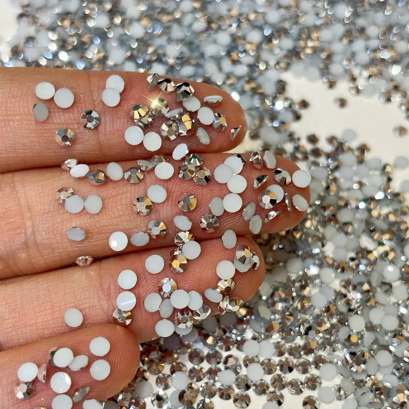 Wholesale Resin Round Flatback Loose Rhinestones for Nail Art Bags Shoes & Garment Accessories-DIY Materials