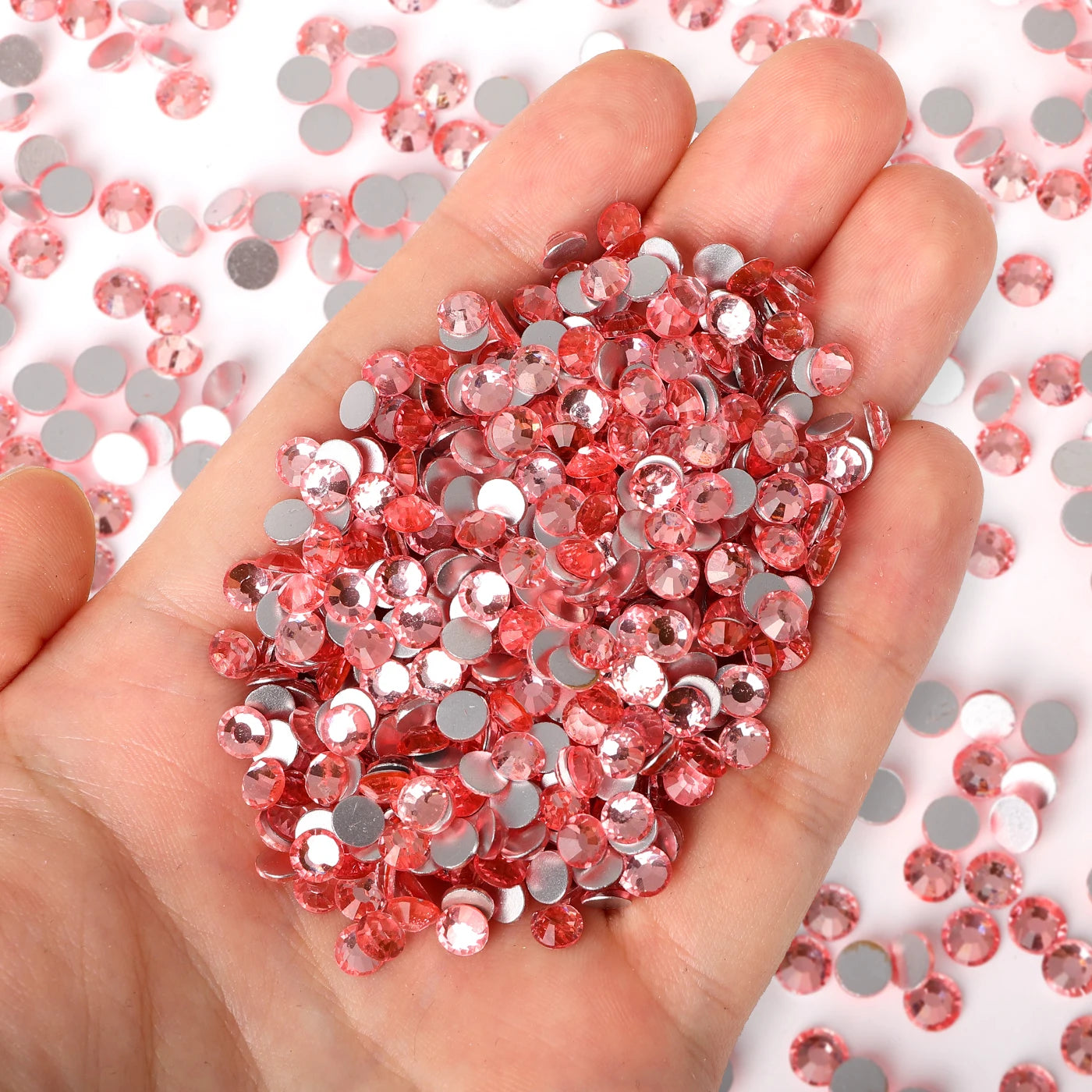 Ready Stock 10 Kinds Red Colors S6-SS30 Bulk Regular Cut 12 Facets 4A+ Rhinestones Crystal Angola 2024 New Design Glass Clothing