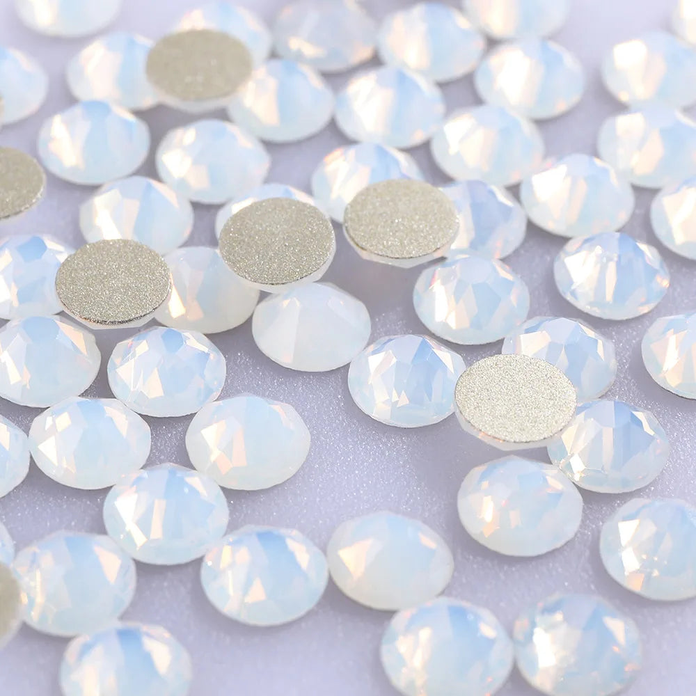 Sparkling Nail Art 2088 16 Cut 8 Big 8 Small Facets Glass Non Hot Fix Rhinestone for Rhinestone Shoes Sneaker
