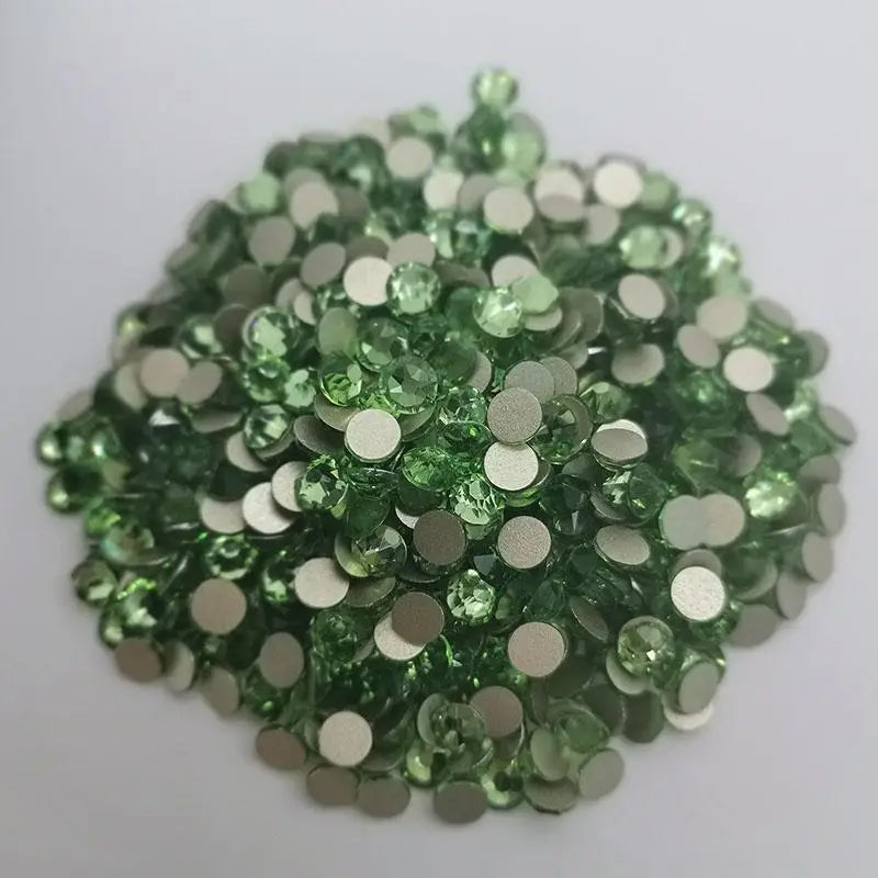 Wholesale Factory 100% Good Feedback Glass Stone 16 Cut Cold Fixation Non Hot Fix Crystal Rhinestone for Women Bikini