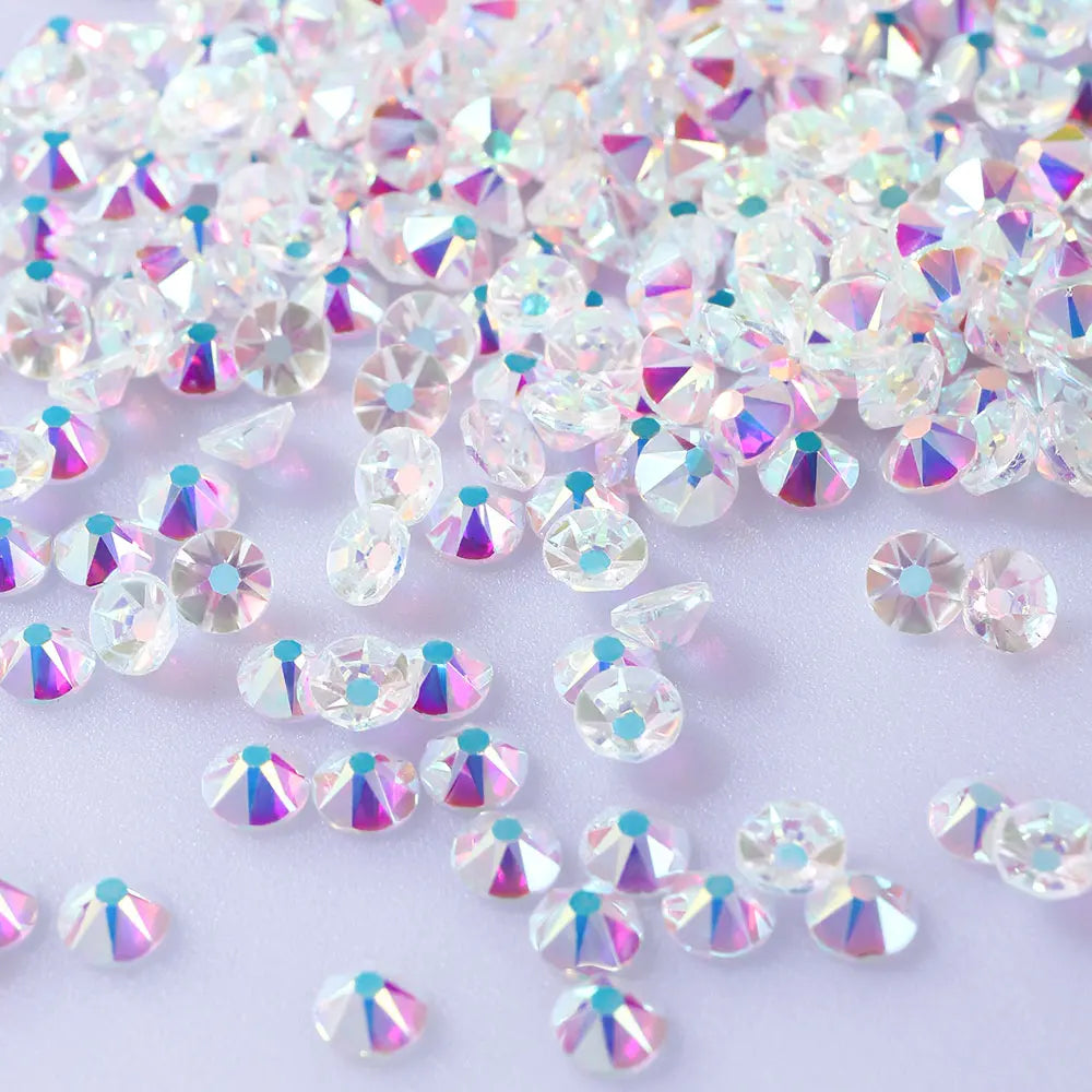 Wholesale  8 Big and 8 Small High Quality Machine Cut 16 Facets Rhinestones Iron on Decoration Garment