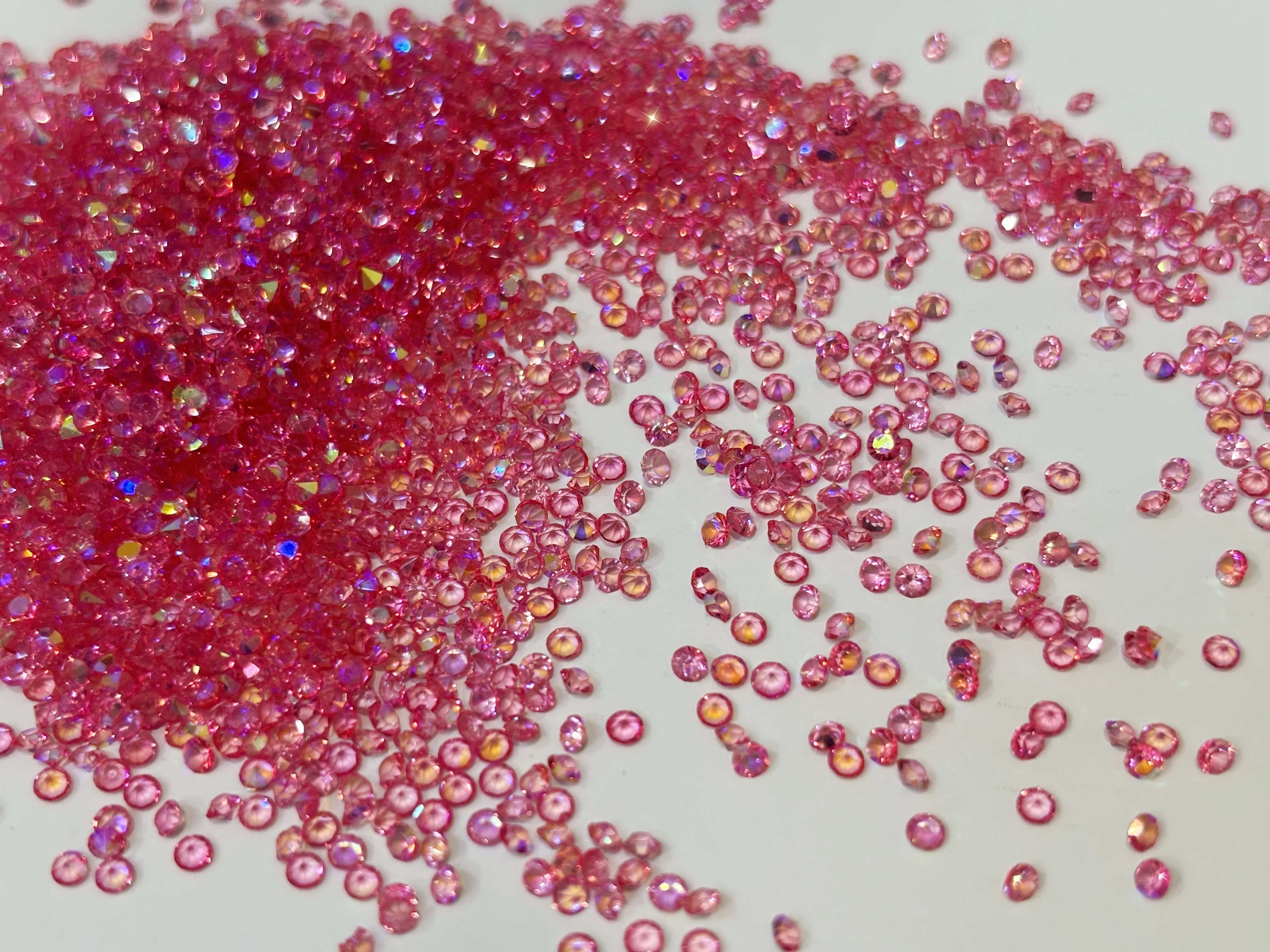 Custom Hot Round Clear Resin Crystal Rhinestones Loose Rhinestones for Nail Art Bags Crafts Pointback Rhinestone