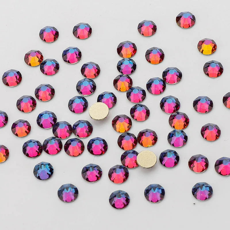 Wholesale  8 Big and 8 Small High Quality Machine Cut 16 Facets Rhinestones Iron on Decoration Garment