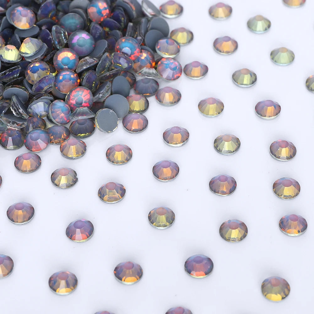 QIYI Wholesale Rhinestone Bulk Glitter Bling Diamond Mocha Opal Non Hotfix Glass Rhinestones Trimmings for Nail Crystals
