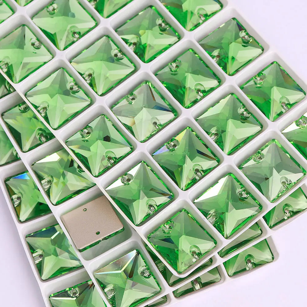 QIYI 3240 High Quality K9 Glass Crystal Rhinestones Glass Beads Triangle Sew-on Crystal Stones for Wedding Dress Bags Shoes