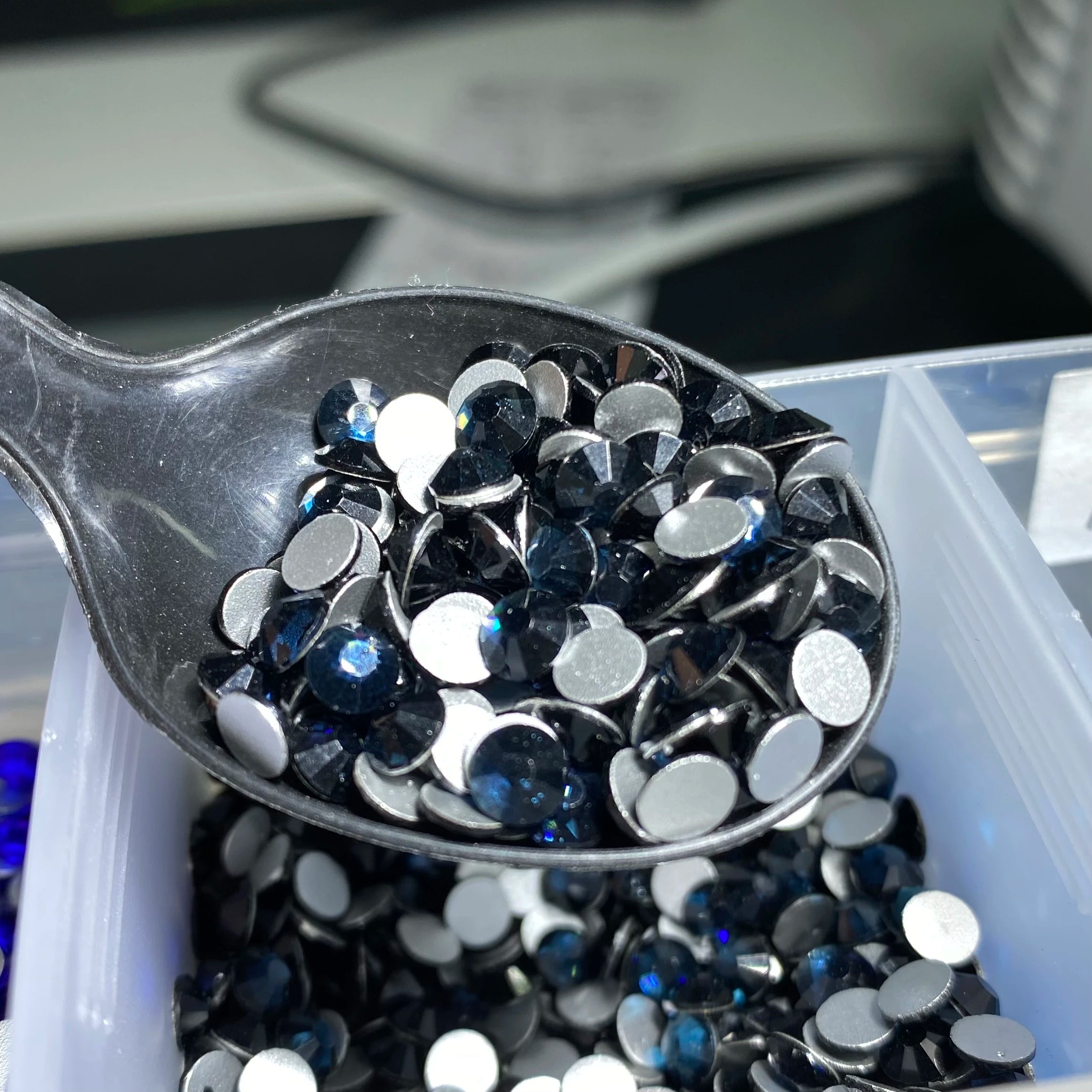 Factory Hot Selling Crystal AB Rhinestones 14400PCS Glass Non Hotfix Flatback Rhinestone Bulk for Nail Art Garment