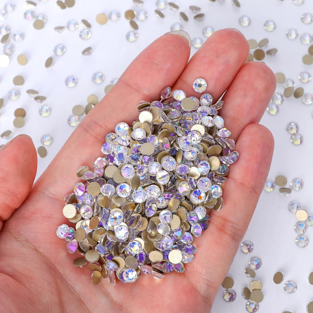 Wholesale 16 Cut Facets Nail Rhinestones Bulk Bling Glitter 2088 Crystal Non-Hotfix Flat Back Glass in Christmas Colors