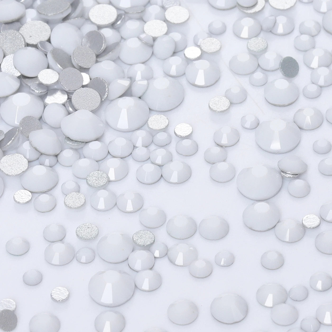 QIYI Wholesale Mixed Size Ss3-ss20 Crystal Rhinestones  Non- Hotfix Round Loose RhinestonesBulk for Decorative Nail Art Crafts