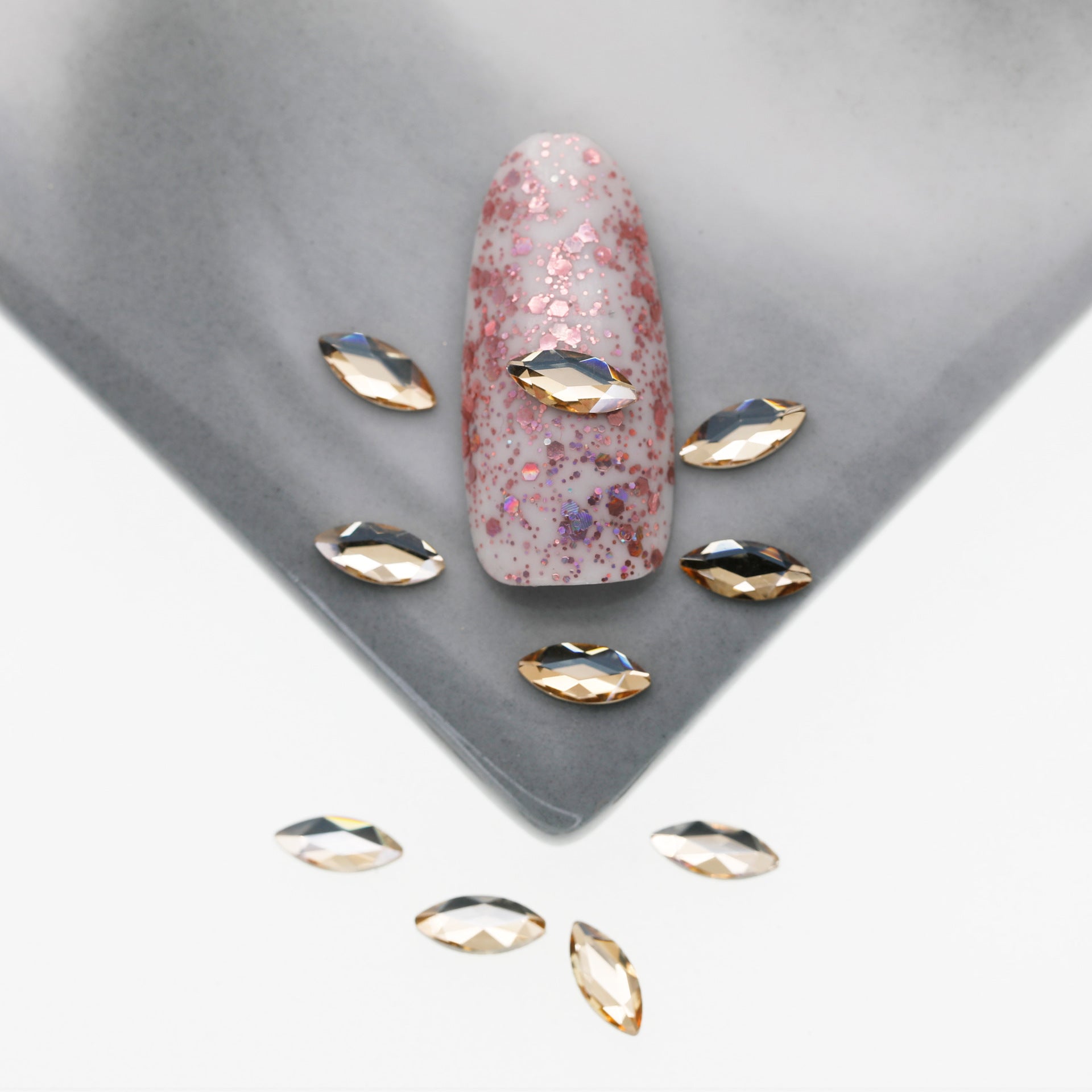 Cross-Border Supply Gold Champagne Flatback Shaped Nail Art Rhinestones Super Sparkle Gel Polish Adhesive Stones Non-Fading Base Color