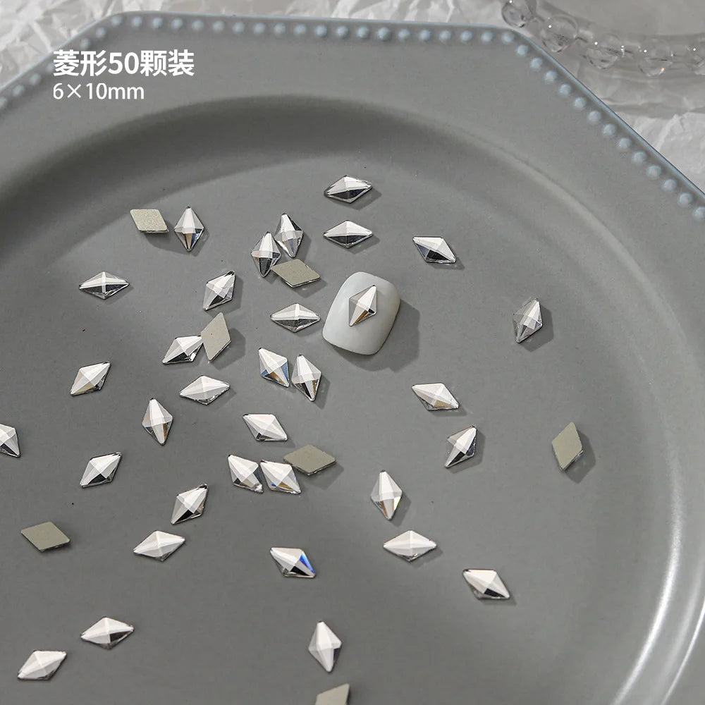 100pcs Nail Flat Shaped Diamond Jewelry White Super Sparkling Butterfly Star Water Droplet Diamond Glass Rhinestone Wholesale