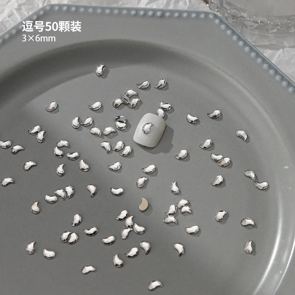 100pcs Nail Flat Shaped Diamond Jewelry White Super Sparkling Butterfly Star Water Droplet Diamond Glass Rhinestone Wholesale