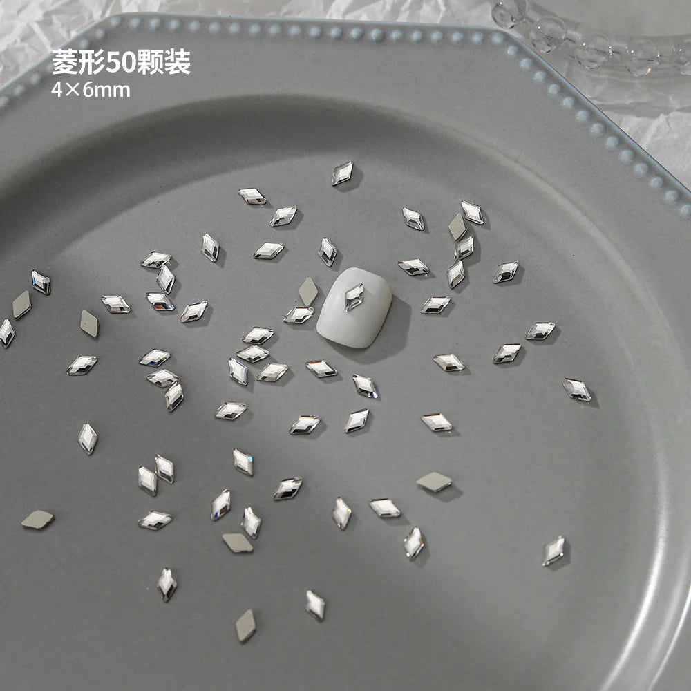 100pcs Nail Flat Shaped Diamond Jewelry White Super Sparkling Butterfly Star Water Droplet Diamond Glass Rhinestone Wholesale